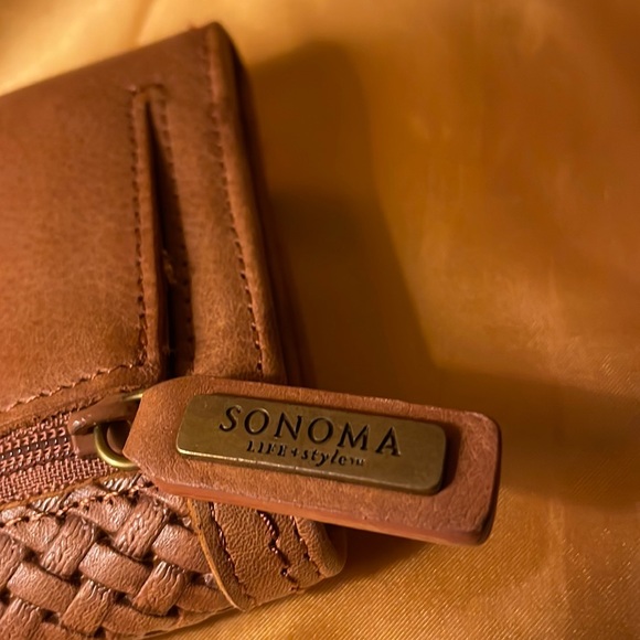 Sonoma Brown Woven Wallet - Picture 3 of 14